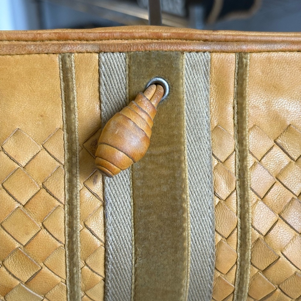 Vintage Bottega Veneta Interaccio Tan Woven Leather Shoulder Bag - Picture 15 of 16